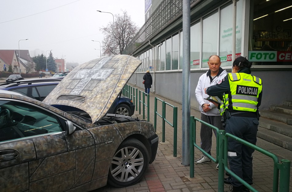 Prie A.Lobovo kibte kimba nemalonumai