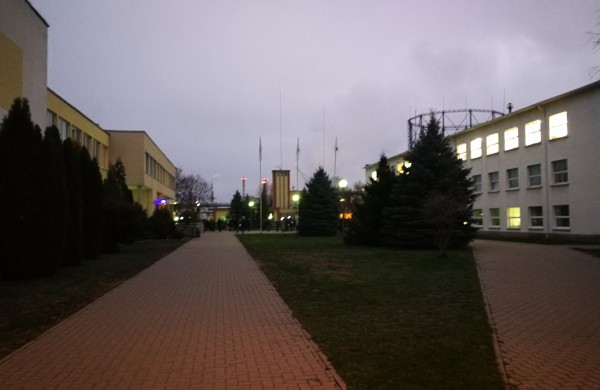 Achemos darbuotojai piketo metu: „Atlyginimas tarsi stipendija“