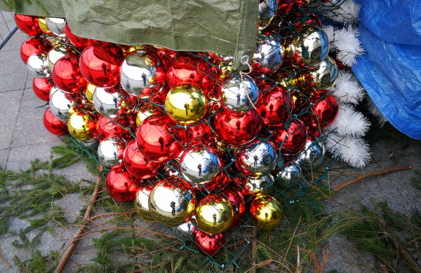 Į dangų stiebiasi pagrindinė miesto puošmena