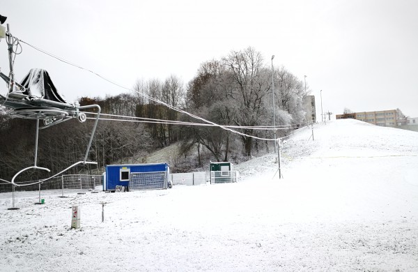Sniego patrankos jau dirba, tačiau apgadinti kelto trasos lynai