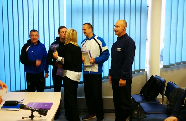 Pelnyti prizai įteikti treneriams ir sportininkams