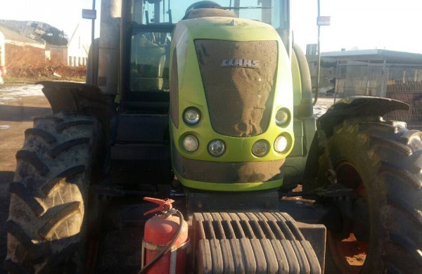 Tęsiamas ikiteisminis tyrimas dėl galimai vogtų traktorių atvedė į Kėdainius  