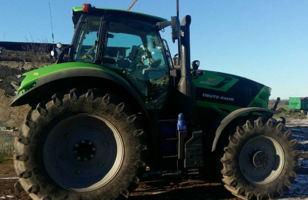 Tęsiamas ikiteisminis tyrimas dėl galimai vogtų traktorių atvedė į Kėdainius  