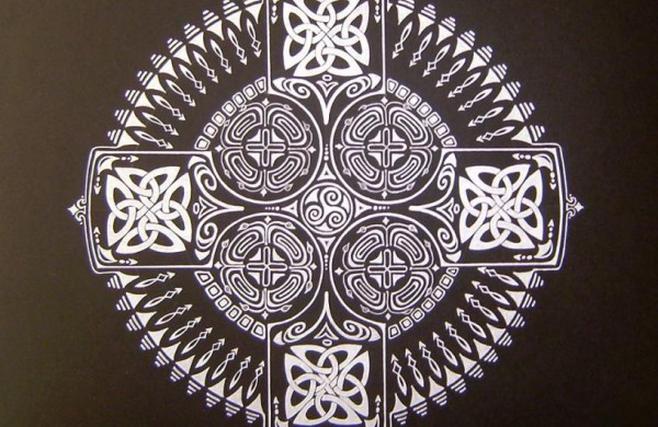 Pirmoji jonavietės piešta mandala gimė “iš lėkštės” (nuotraukų galerija)