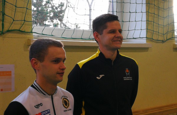 Kalėdinis – draugiškas krepšinio turnyras „Pažinkime vieni kitus“