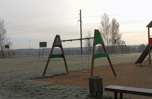 Jonavietis: „Kada bus sutvarkyta krepšinio aikštelė?“