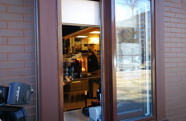 Hesburger atidarymas sudomino ir jaunimą, ir senjorus