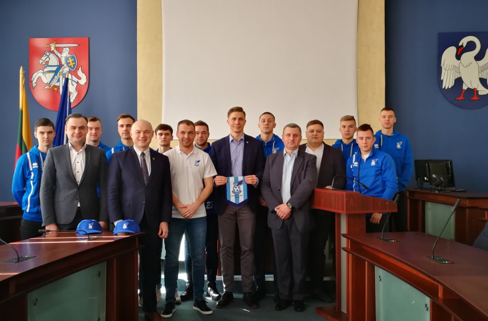 Šiandien į I lygos čempionatą išlydėtas „Jonavos“ futbolo klubas