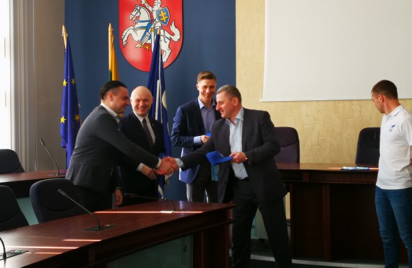 Šiandien į I lygos čempionatą išlydėtas „Jonavos“ futbolo klubas