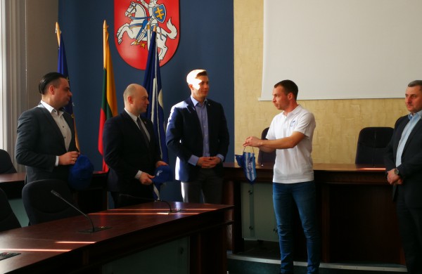 Šiandien į I lygos čempionatą išlydėtas „Jonavos“ futbolo klubas