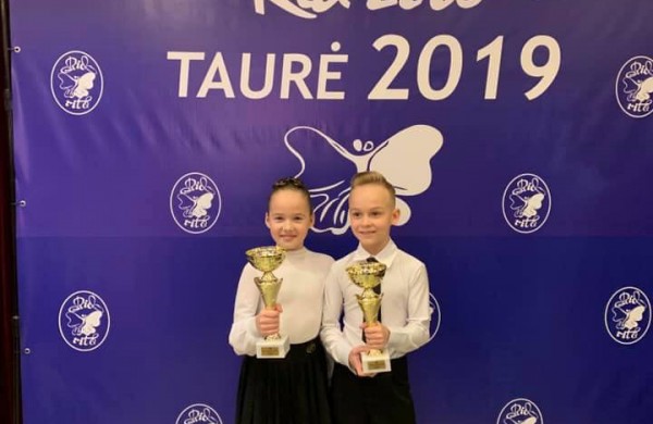 Puikūs "Bonus" šokėjų savaitgalio rezultatai 