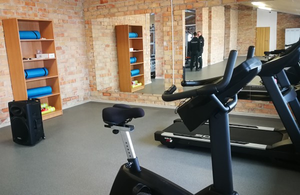 Jonavos policijos komisariate atidaryta nauja sporto ir laisvalaikio erdvė