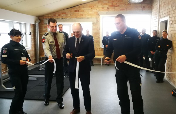 Jonavos policijos komisariate atidaryta nauja sporto ir laisvalaikio erdvė