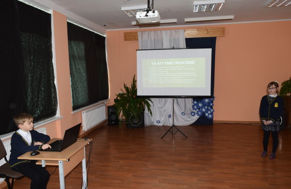 Į susitikimą Upninkuose pakvietė šeštoji pradinių klasių mini konferencija „Mano projektas“