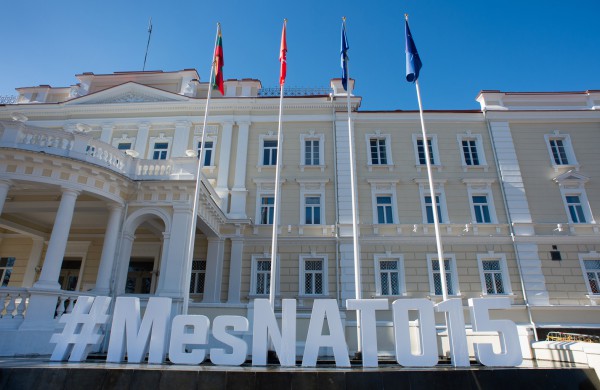 Krašto apsaugos ministras Raimundas Karoblis: „Atsakomybė ir solidarumas – 15 metų Aljanse“