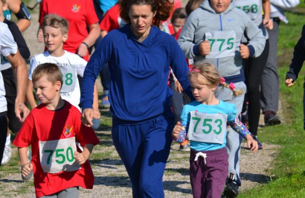 Septintajame „Varnutės“ bėgime ir Jonavos atletų pergalės