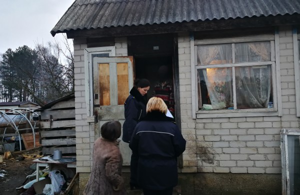 Tikrinama, ar nesikartoja smurto atvejai šeimose