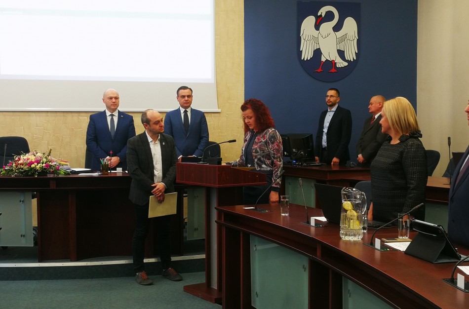 Prisiekė nauja tarybos narė – tai bus bene trumpiausia tarybos nario kadencija
