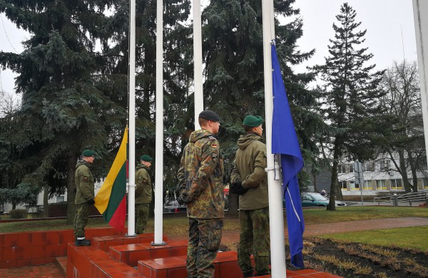 Minime 15-ąsias įstojimo į NATO metines