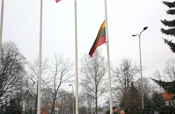 Minime 15-ąsias įstojimo į NATO metines