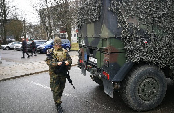 Minime 15-ąsias įstojimo į NATO metines