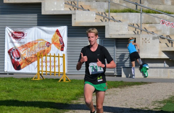 Septintajame „Varnutės“ bėgime ir Jonavos atletų pergalės