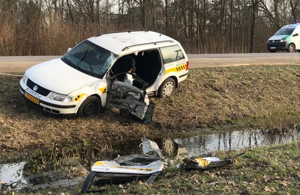 Atšilus orams, pirmoji motociklo avarija 