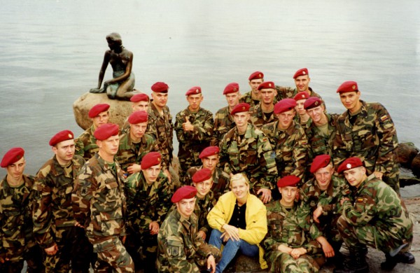 Nuo 1991 metų tarnybą Lietuvos kariuomenėje pradėjęs ir NATO štabuose tarnavęs plk. ltn. Ričardas Dumbliauskas: „Lietuvos kariai moka gerbti realybę ir nepasiduoti iliuzijoms“