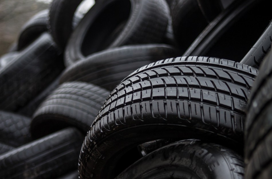 Keičiu automobilio padangas. Ką turi žinoti kiekvienas vairuotojas?