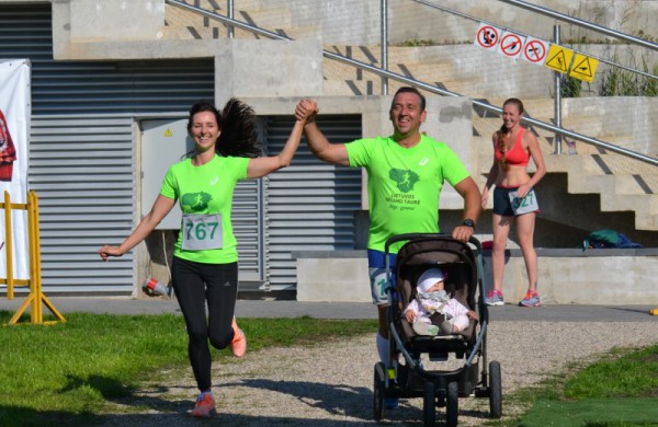 Septintajame „Varnutės“ bėgime ir Jonavos atletų pergalės