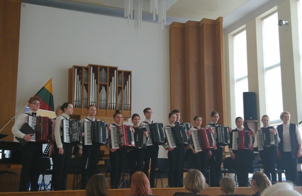 Akordeonistų orkestro triumfas tarptautiniame konkurse