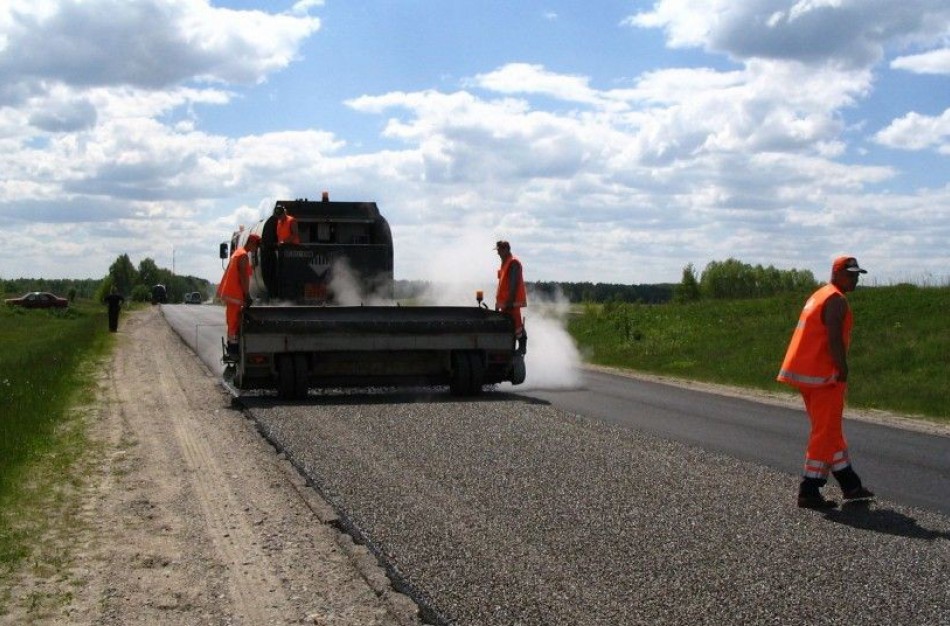 Savivaldybių žvyrkelių asfaltavimui papildomai skiriama 10 mln. eurų