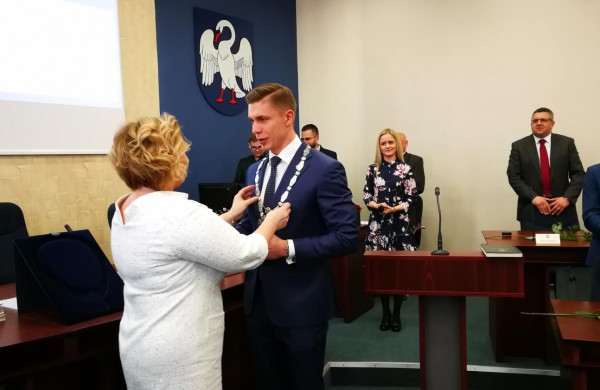 Oficialu: Jonava turi naują valdžią – prisiekė Tarybos nariai ir meras