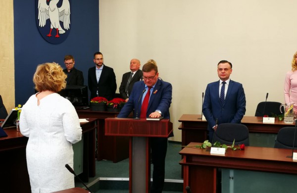Oficialu: Jonava turi naują valdžią – prisiekė Tarybos nariai ir meras