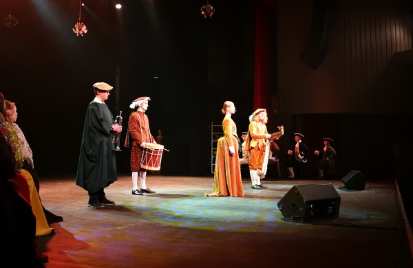 Paminėtas Istorinio šokio kolektyvo „Fioretti“ 10 metų jubiliejus