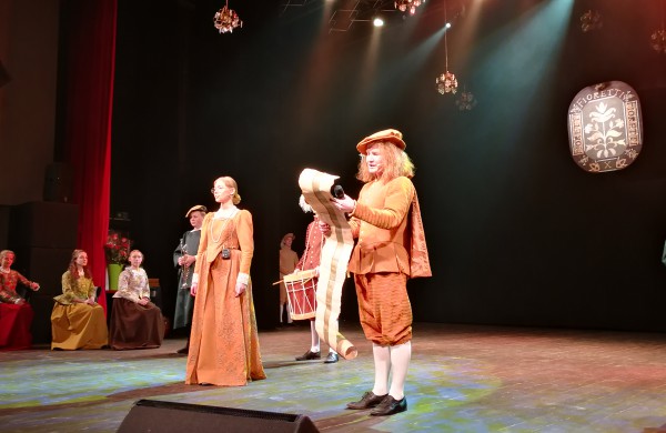 Paminėtas Istorinio šokio kolektyvo „Fioretti“ 10 metų jubiliejus