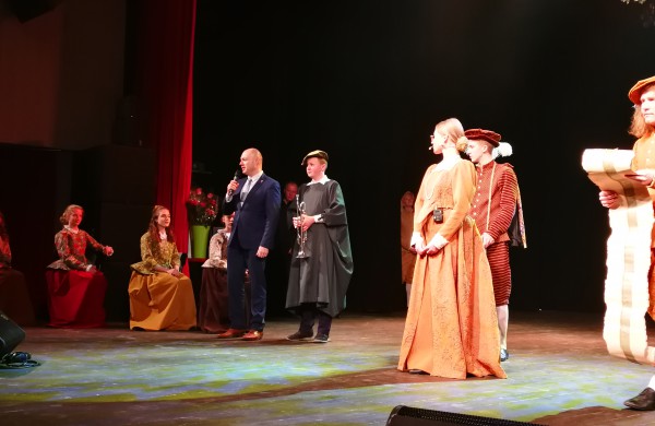 Paminėtas Istorinio šokio kolektyvo „Fioretti“ 10 metų jubiliejus