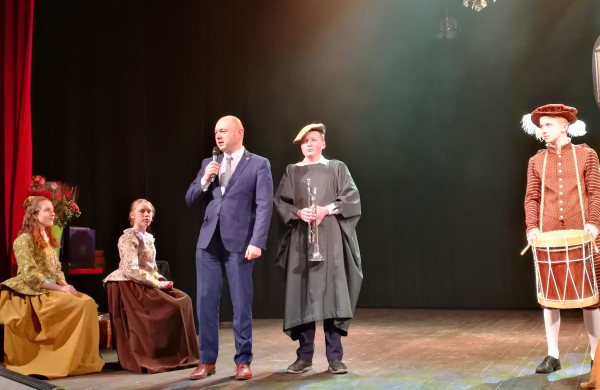 Paminėtas Istorinio šokio kolektyvo „Fioretti“ 10 metų jubiliejus