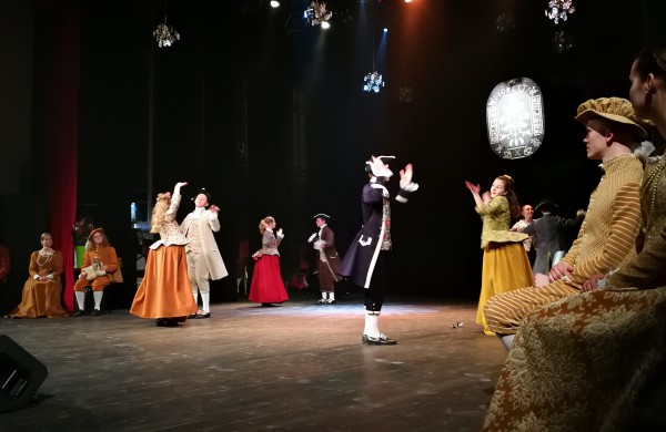 Paminėtas Istorinio šokio kolektyvo „Fioretti“ 10 metų jubiliejus