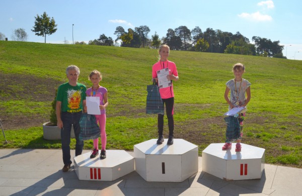 Septintajame „Varnutės“ bėgime ir Jonavos atletų pergalės