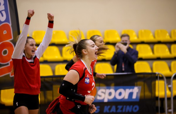 "Rio-Starto" tinklininkams ir "Aušrinės-KKSC" merginoms – Lietuvos čempionato bronzos medaliai