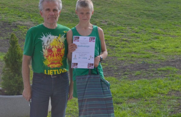 Septintajame „Varnutės“ bėgime ir Jonavos atletų pergalės