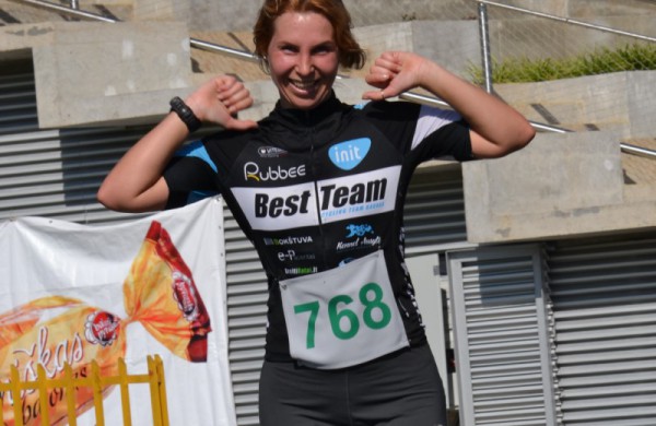 Septintajame „Varnutės“ bėgime ir Jonavos atletų pergalės