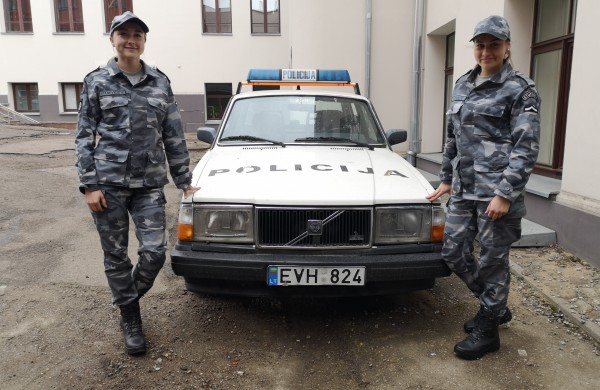 Jonavos PK praktiką atlikusios studentės: ,,Profesionalūs pareigūnai žino, ką daro“