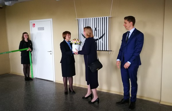 Senamiesčio gimnazijoje atidaryta gamtos mokslų laboratorija