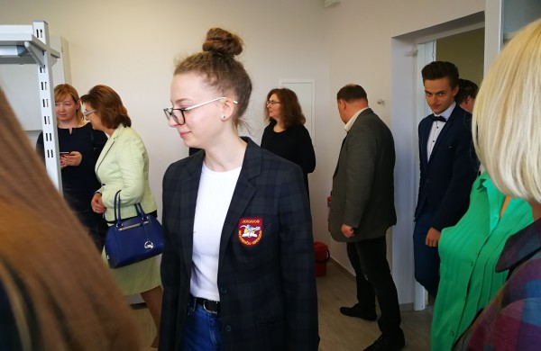 Senamiesčio gimnazijoje atidaryta gamtos mokslų laboratorija