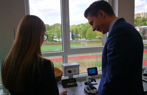 Senamiesčio gimnazijoje atidaryta gamtos mokslų laboratorija
