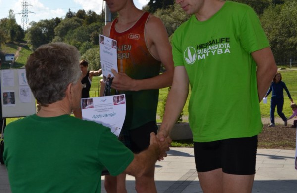 Septintajame „Varnutės“ bėgime ir Jonavos atletų pergalės