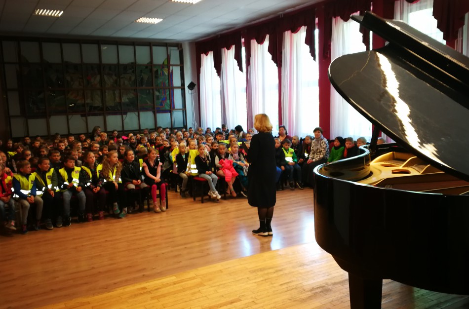 Atviros durys meno mūzų pilyje