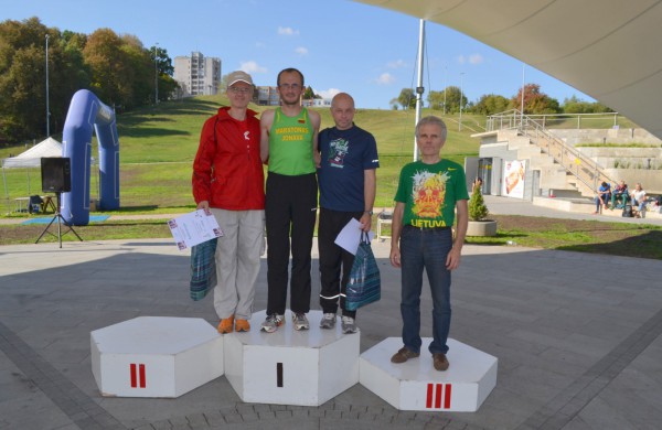 Septintajame „Varnutės“ bėgime ir Jonavos atletų pergalės